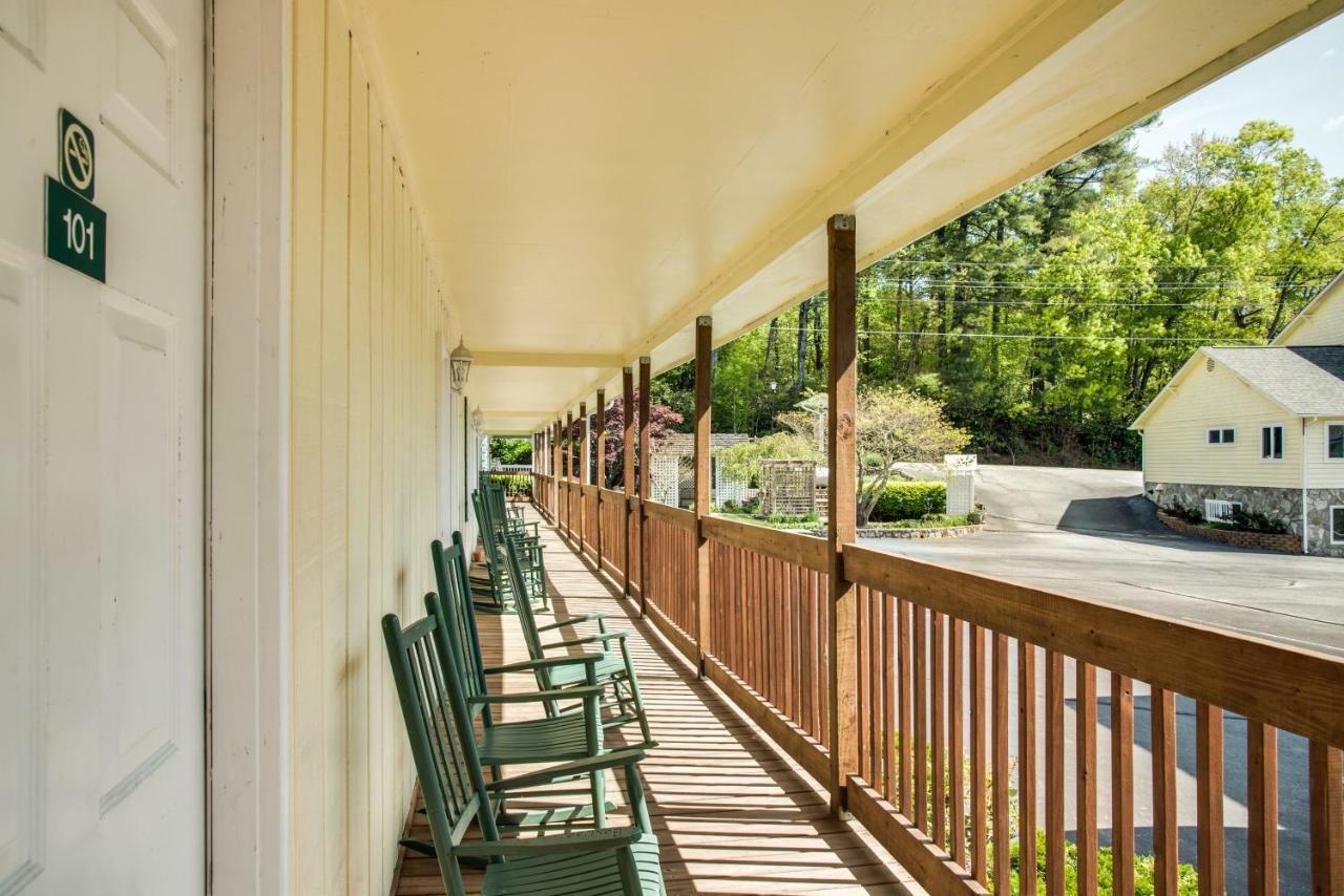 Boxwood Lodge Blowing Rock Near Boone-University Exterior foto